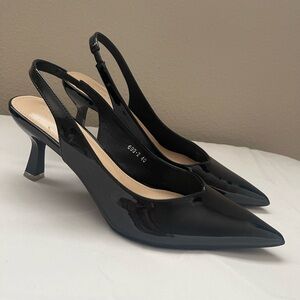 Xin Jing Slingback Pointed Heels Size 8